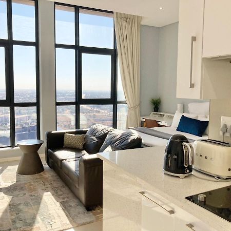 Urban Awe Apartment Gaborone Bagian luar foto