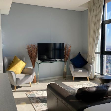 Urban Awe Apartment Gaborone Bagian luar foto
