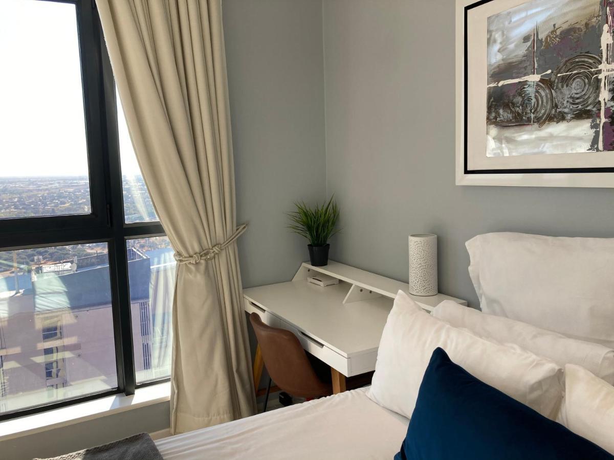 Urban Awe Apartment Gaborone Bagian luar foto