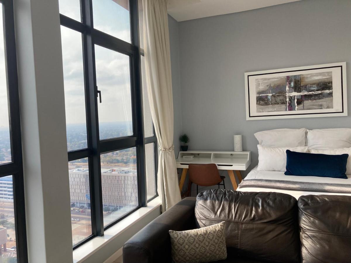 Urban Awe Apartment Gaborone Bagian luar foto