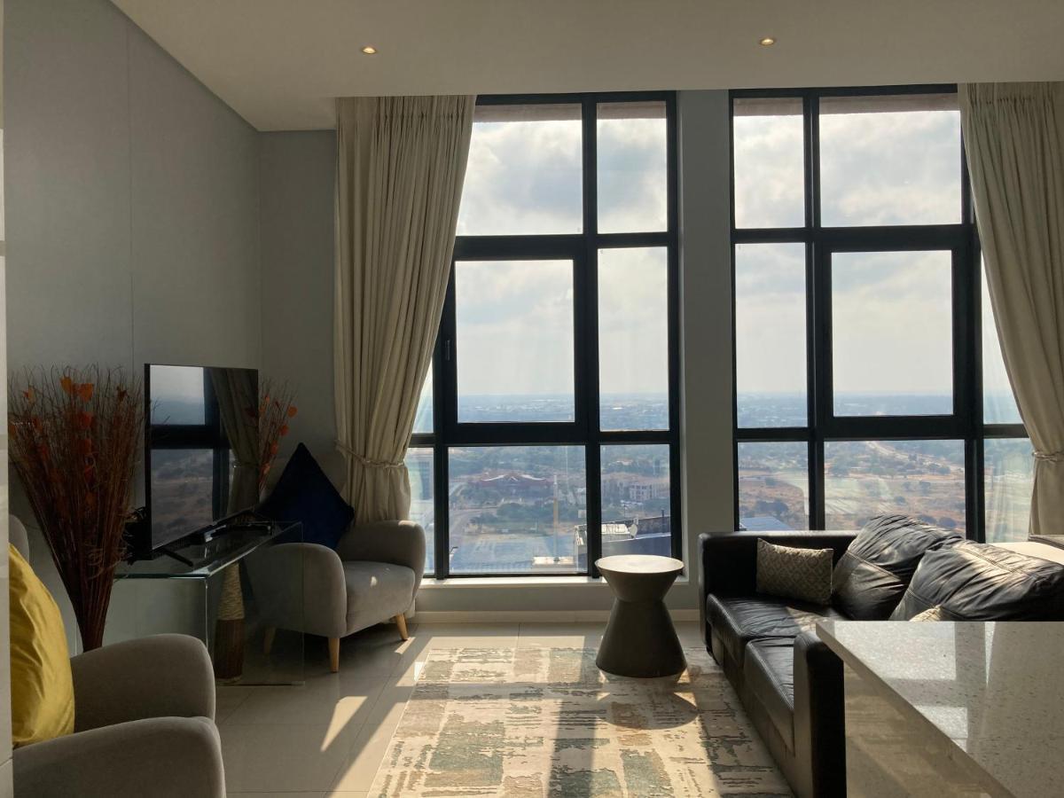 Urban Awe Apartment Gaborone Bagian luar foto