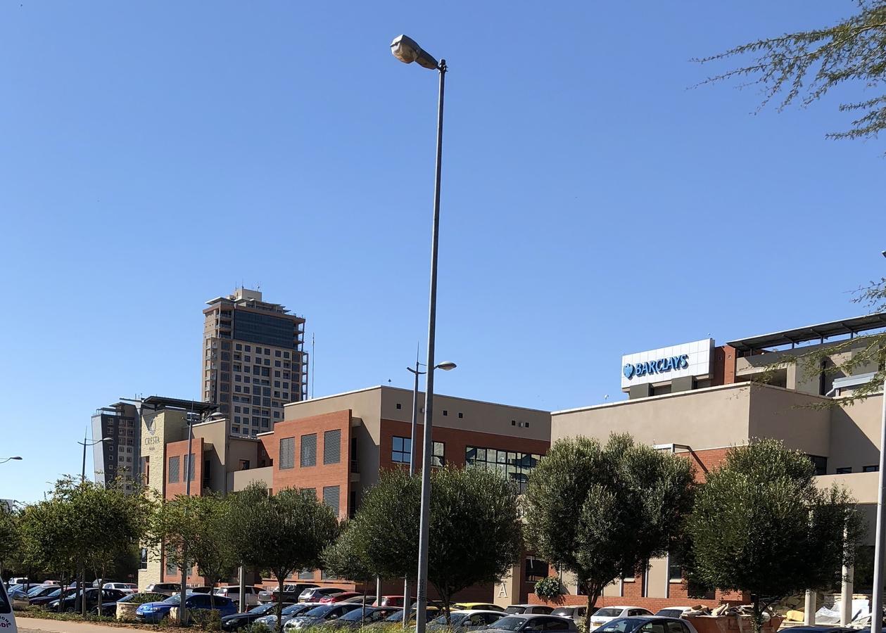 Urban Awe Apartment Gaborone Bagian luar foto