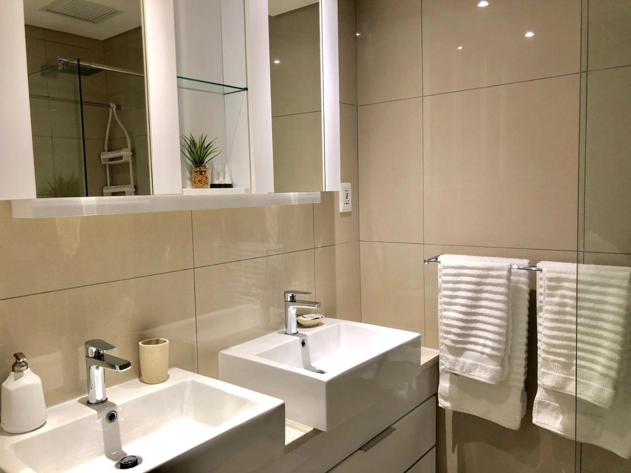 Urban Awe Apartment Gaborone Bagian luar foto